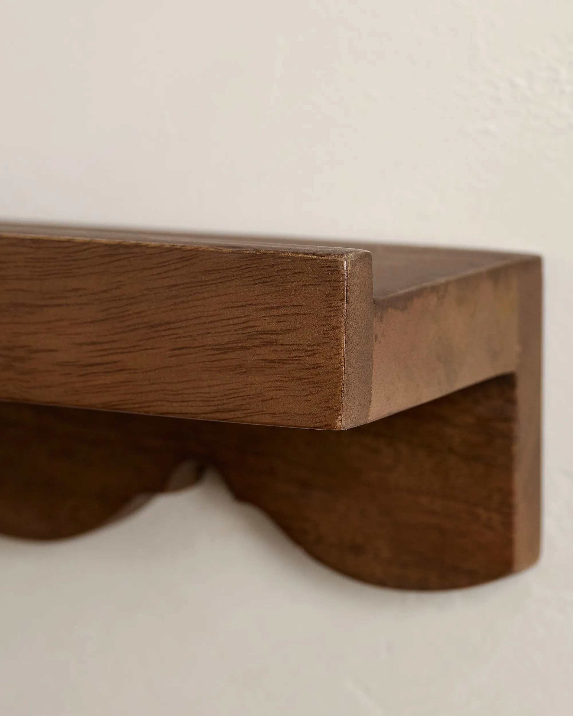 VND8329 Craftmachine India Pvt Ltd Abigail Vintage Inspired Picture Ledge