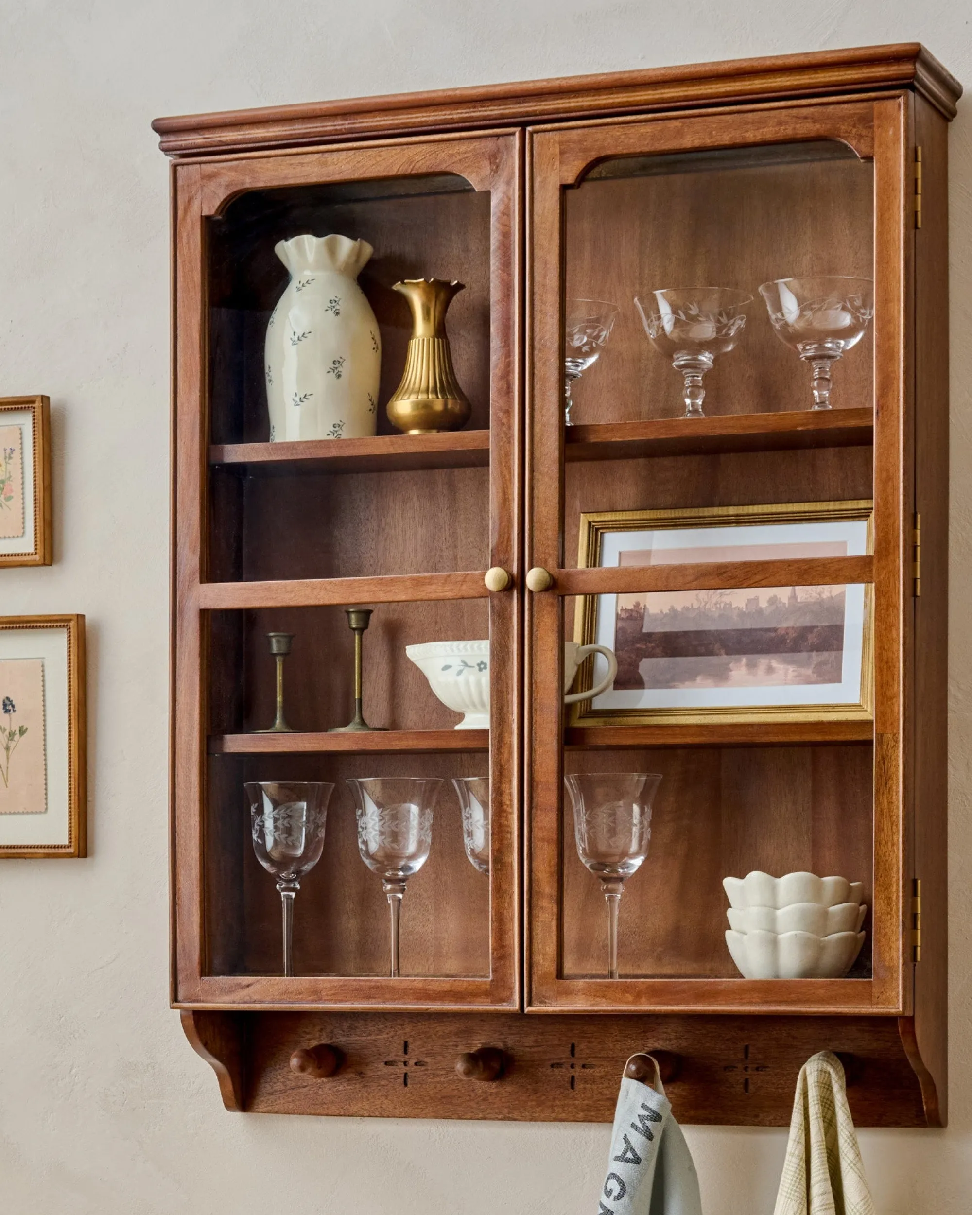 VND8329 Craftmachine India Pvt Ltd Amelia Oversized Display Cabinet with Glass Doors