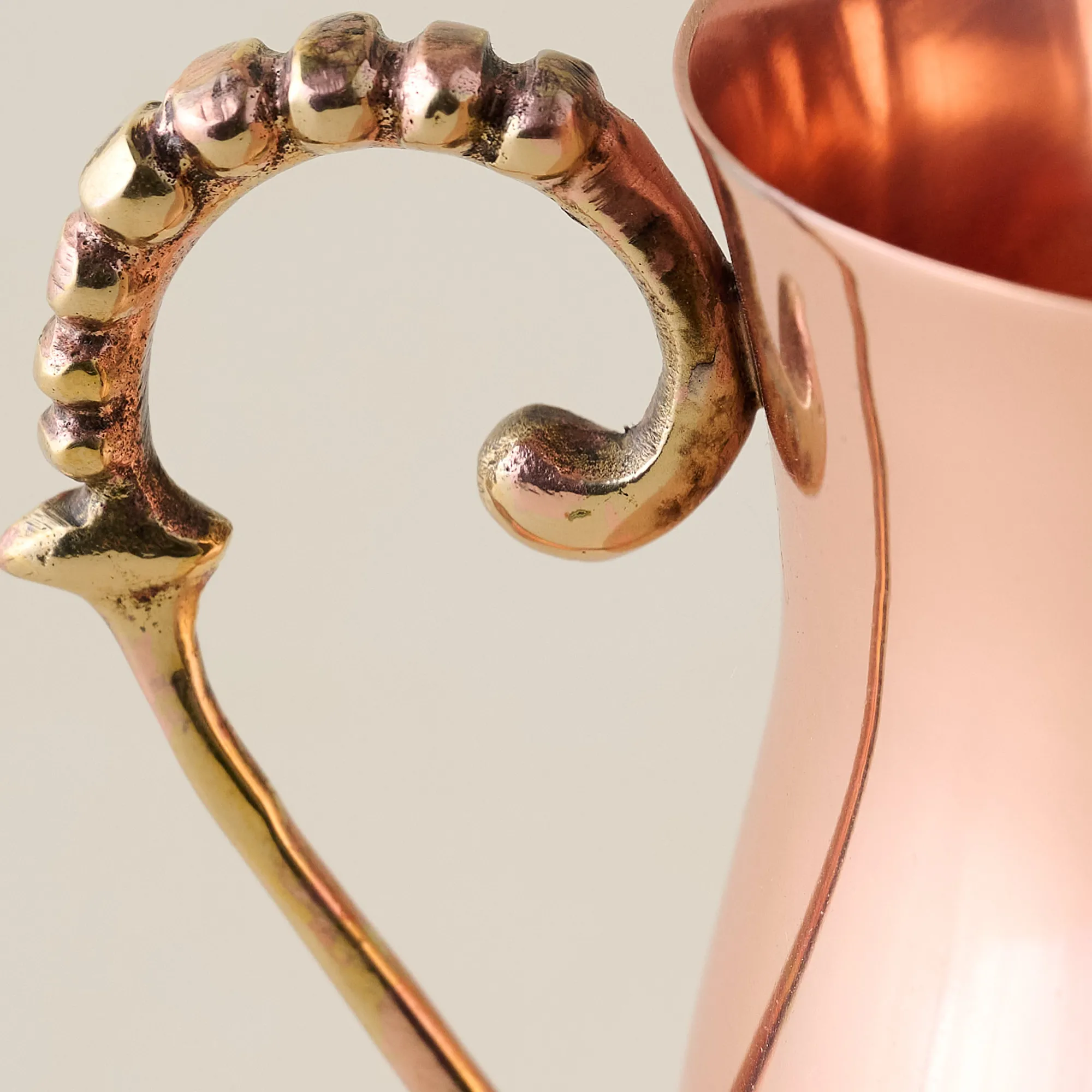 VND7371 True Home Decor Pvt Ltd Antique Copper Creamer