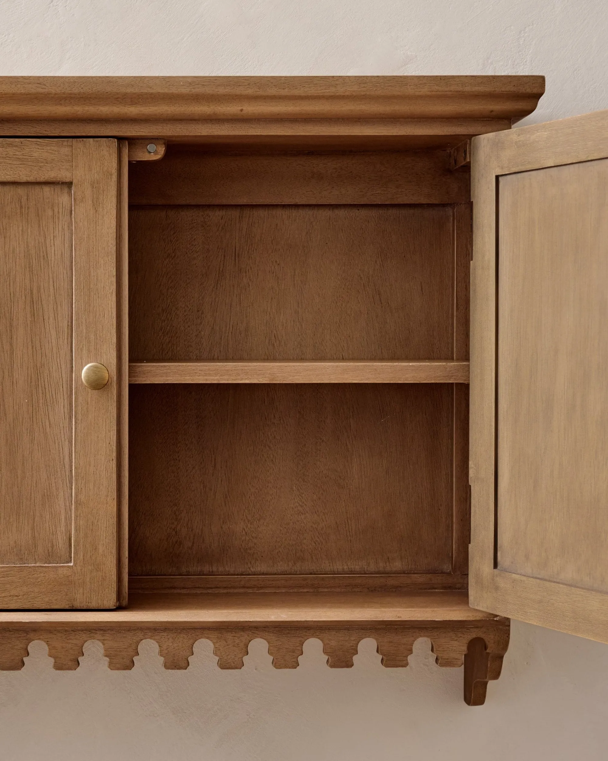 VND8329 Craftmachine India Pvt Ltd Archie Scalloped Wood Wall Cabinet