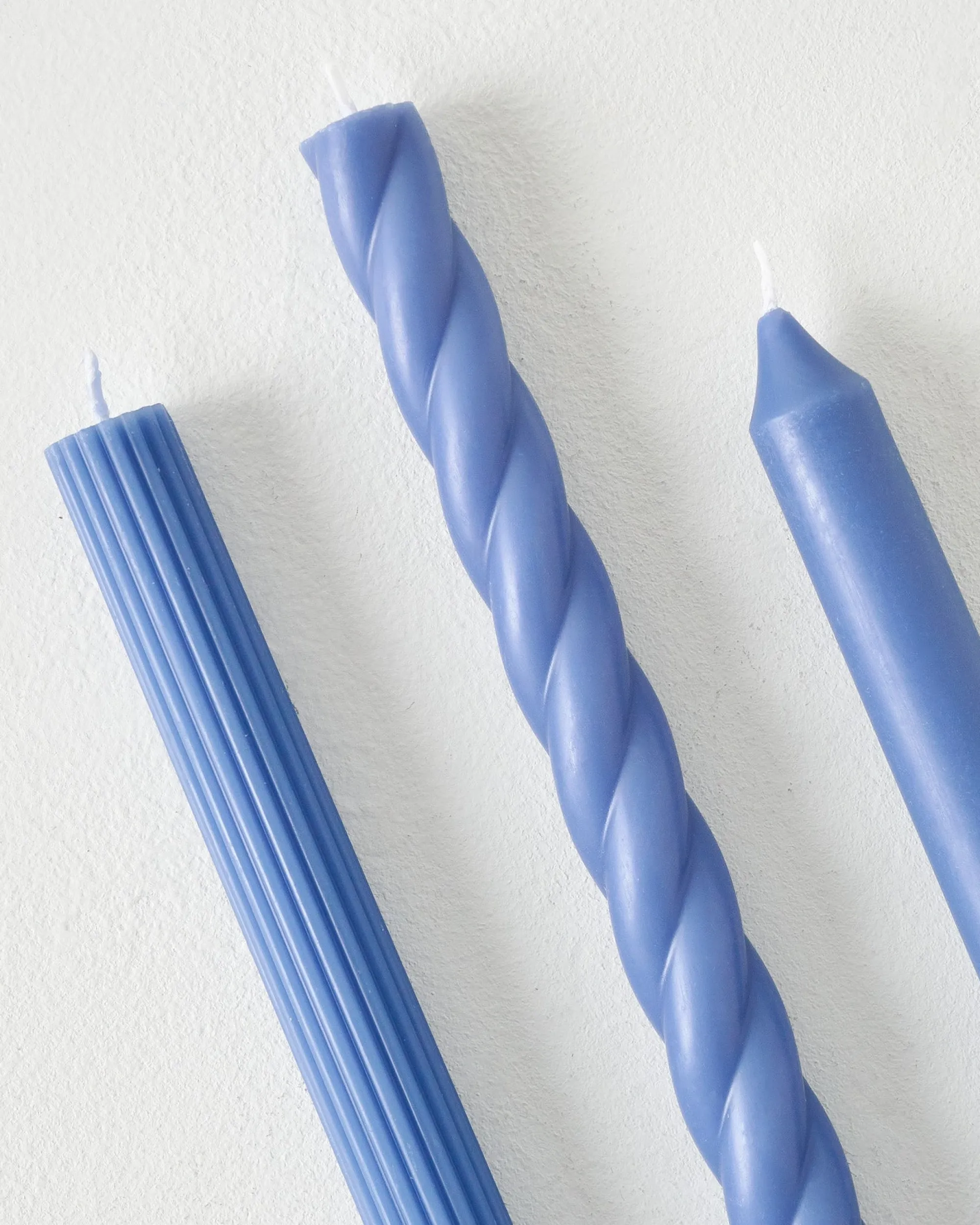 VND2713 Illume Assorted Blue Taper Candle Set