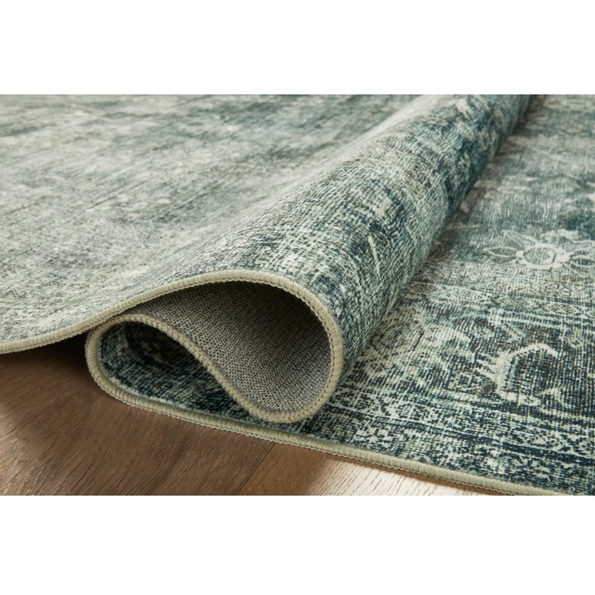 VND0086 Loloi Inc Banks Blue Lagoon Rug
