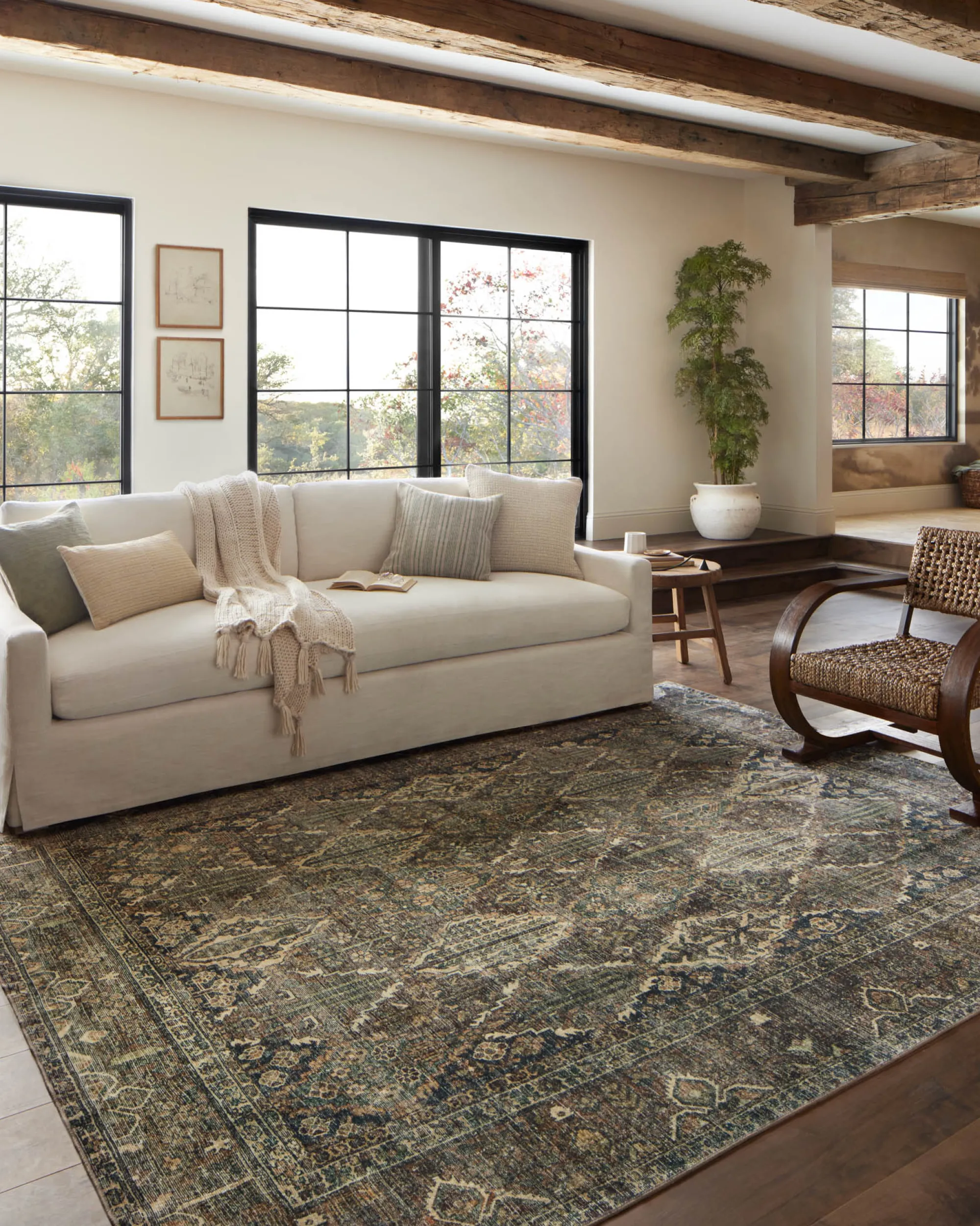 VND0086 Loloi Inc Banks Spice Blue Rug