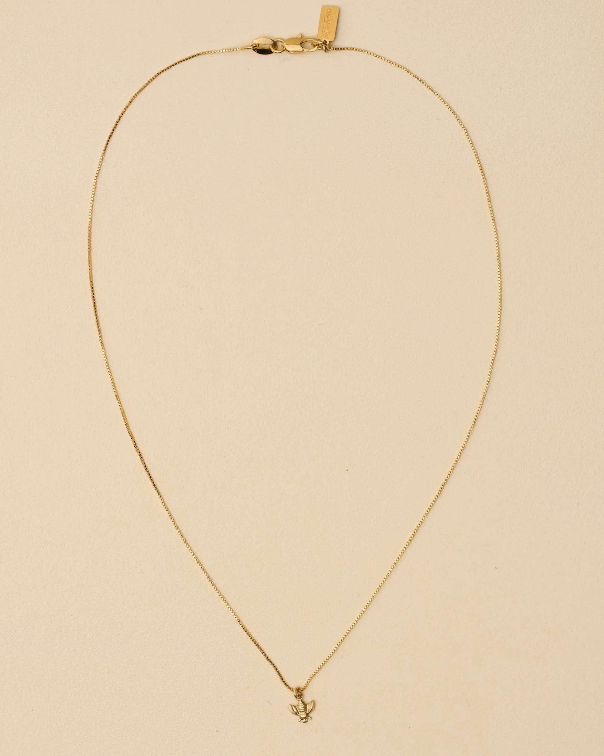 VND8843 SET & STONES LLC Bee Charm Necklace