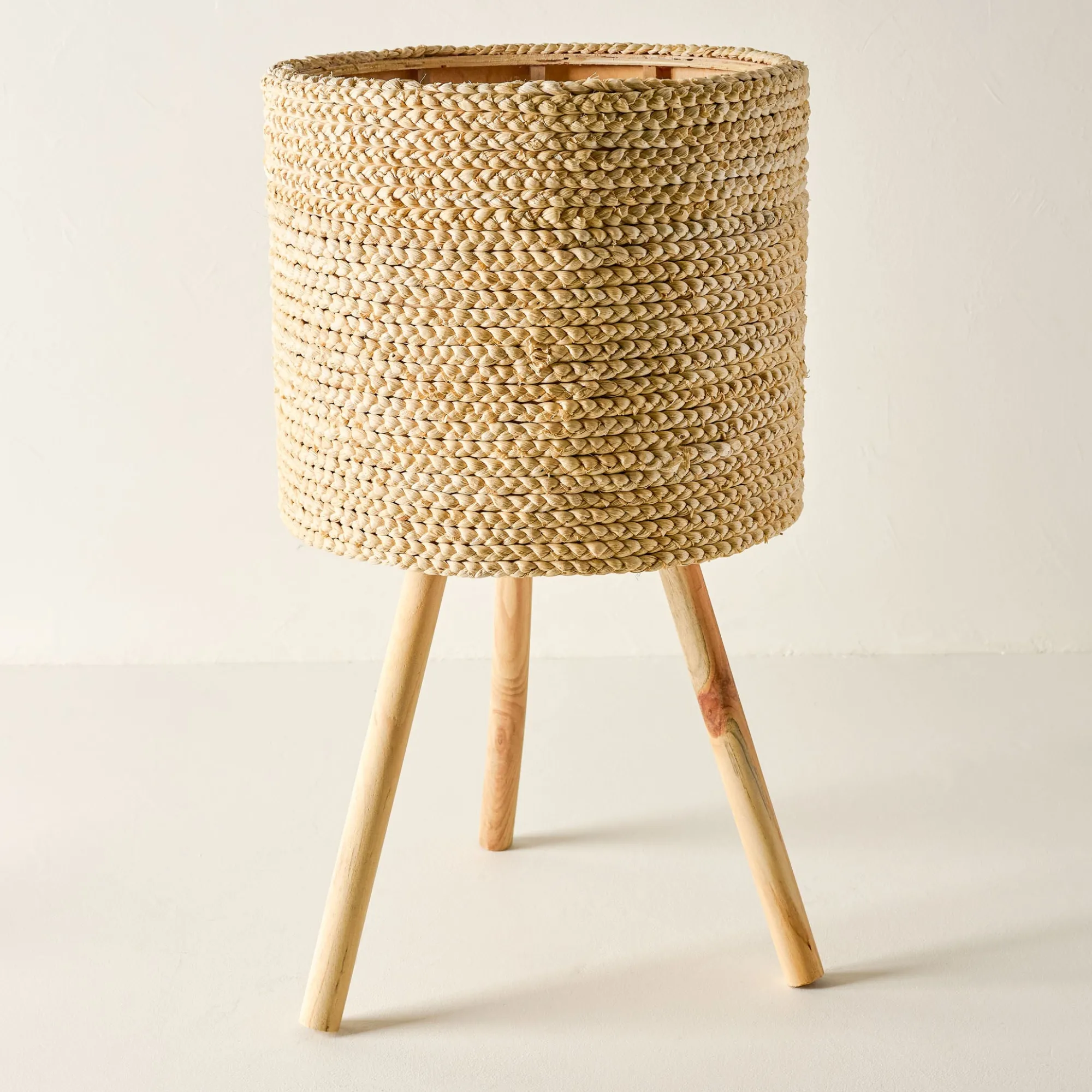 VND0092 Melrose International, LLC Bleached Woven Plant Stands