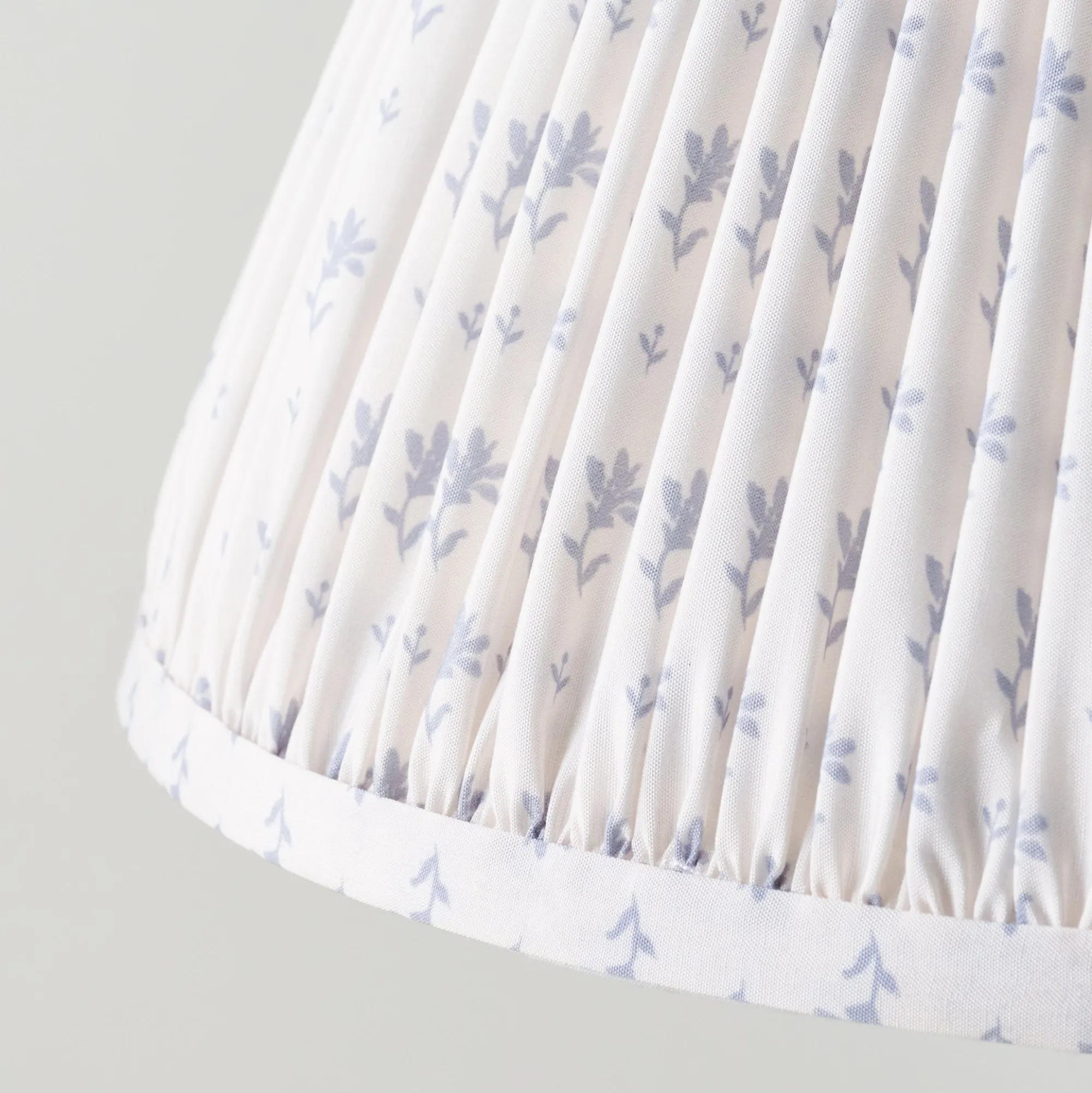 VND6475 StyleCraft Home Collection Blue Blockprint Shade