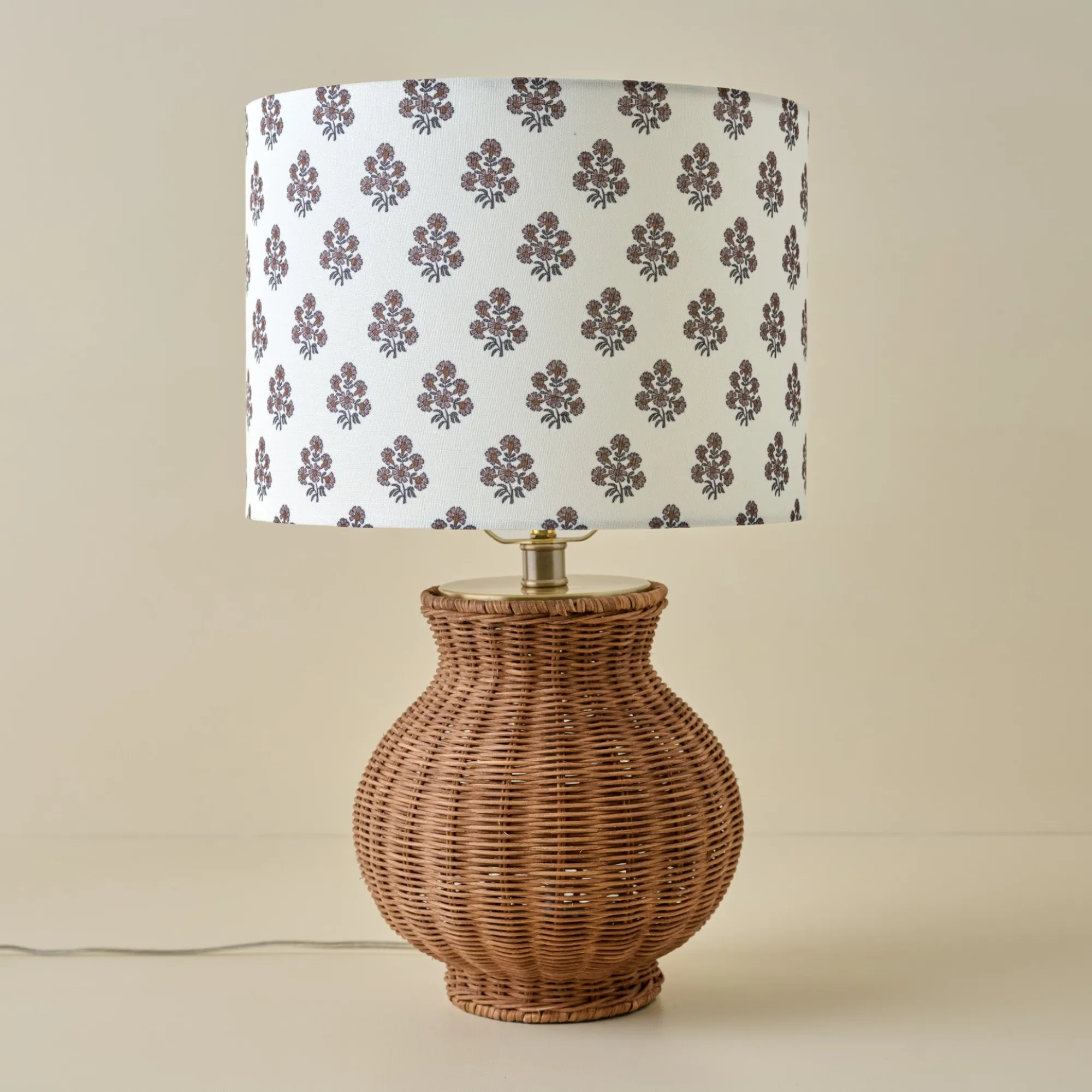 VND6475 StyleCraft Home Collection Cassie Rattan Table Lamp