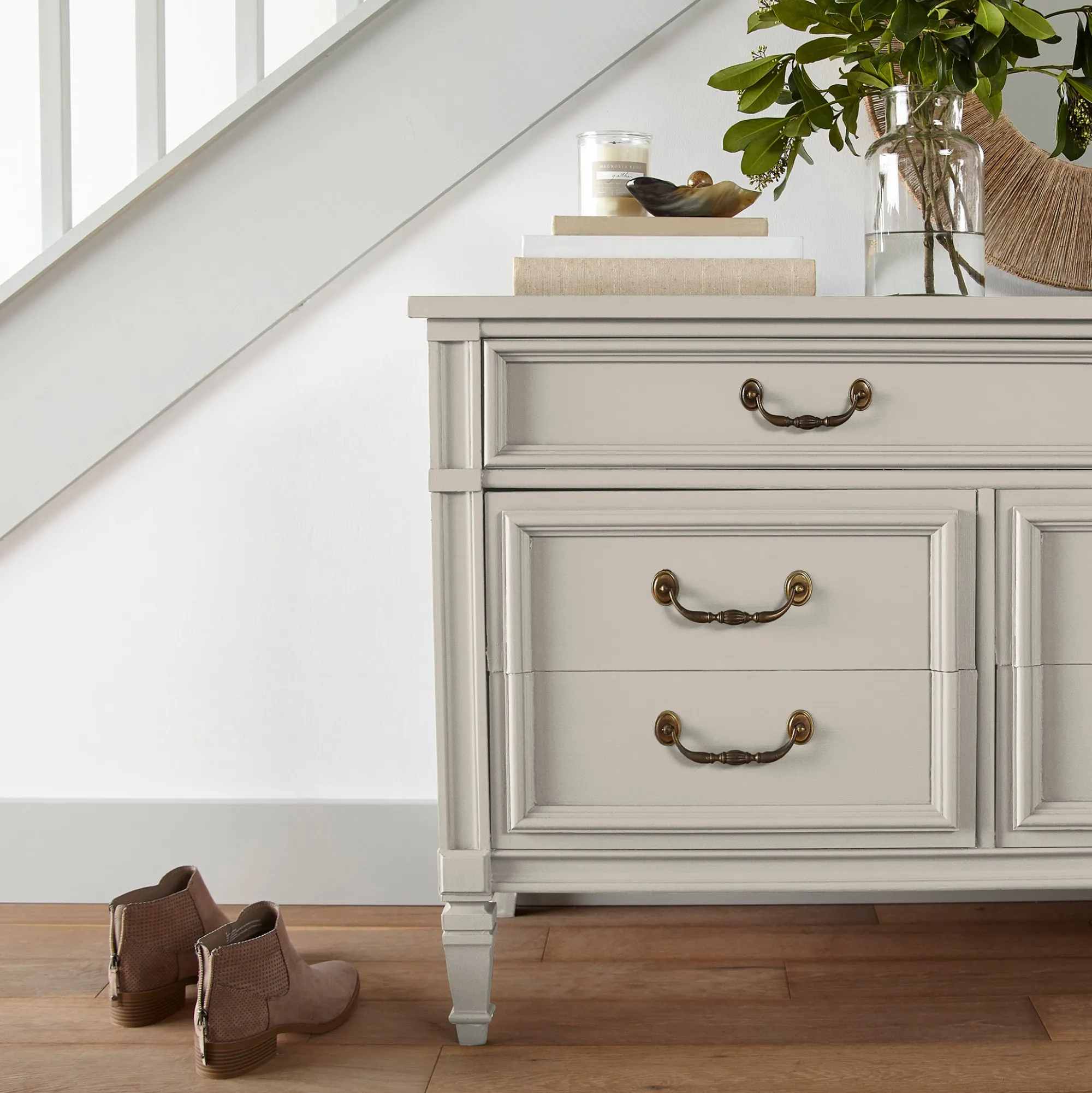 VND0188 Kilz - Masco Coatings Castle Cream - Trim, Door, + Cabinetry Paint