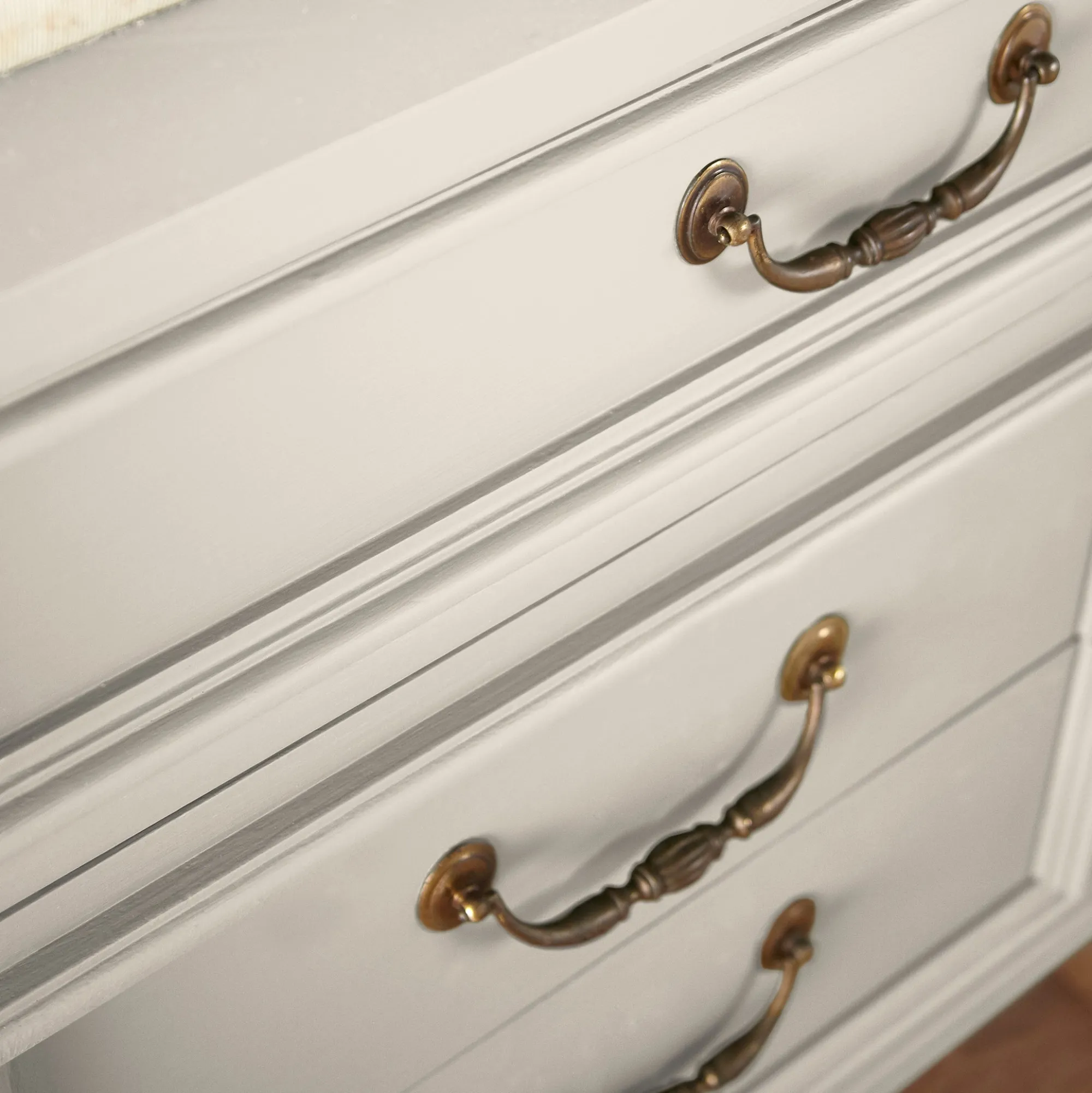 VND0188 Kilz - Masco Coatings Castle Cream - Trim, Door, + Cabinetry Paint