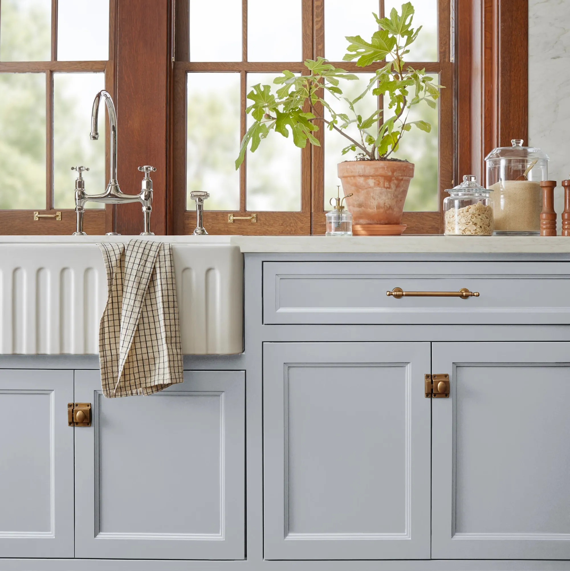 VND0188 Kilz - Masco Coatings Cement Pots - Trim, Door + Cabinetry Paint