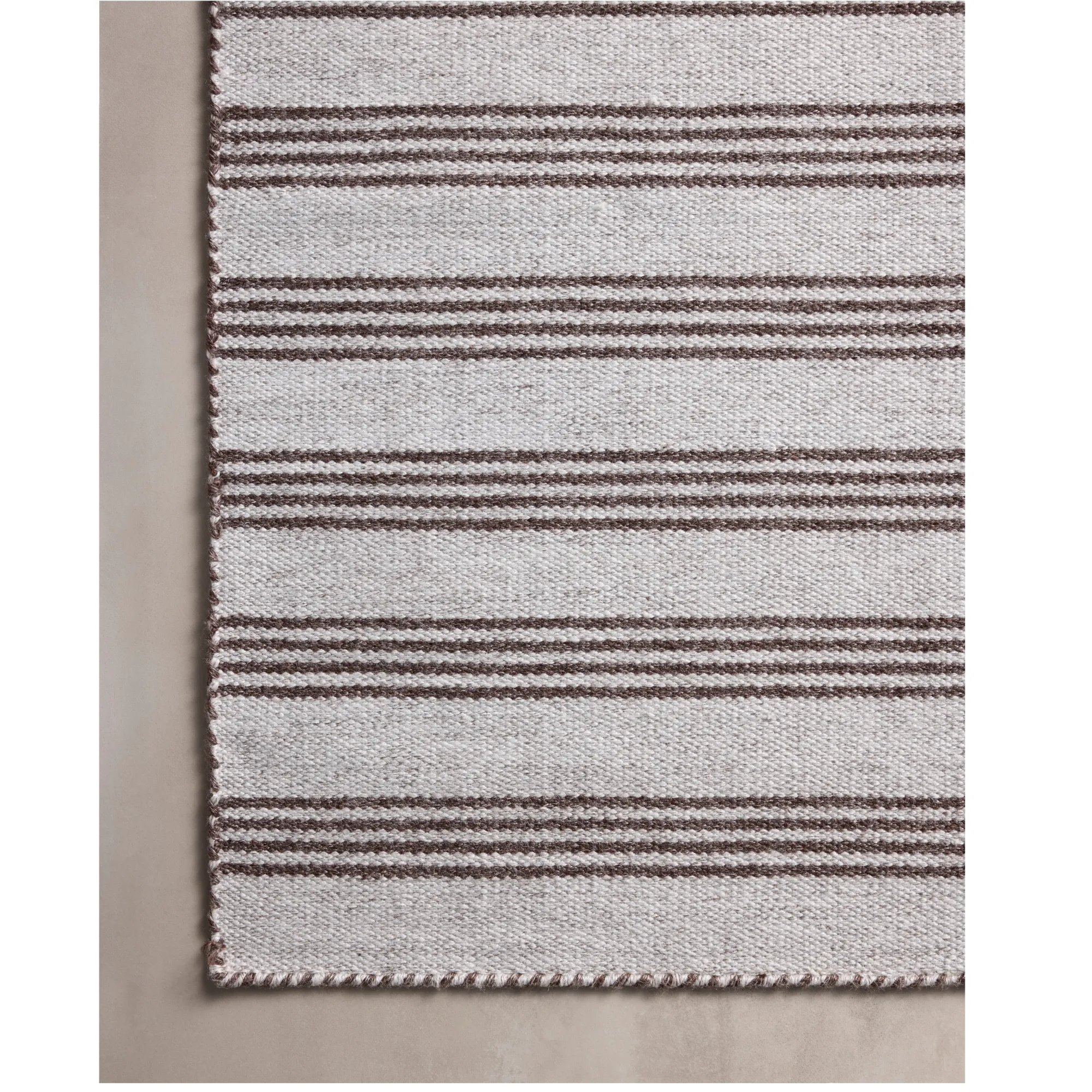 VND0086 Loloi Inc Charlie Silver Bark Rug