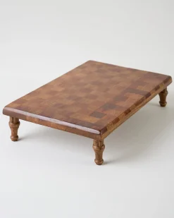 VND8933 B R Overseas Checkered Wood Riser