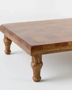 VND8933 B R Overseas Checkered Wood Riser