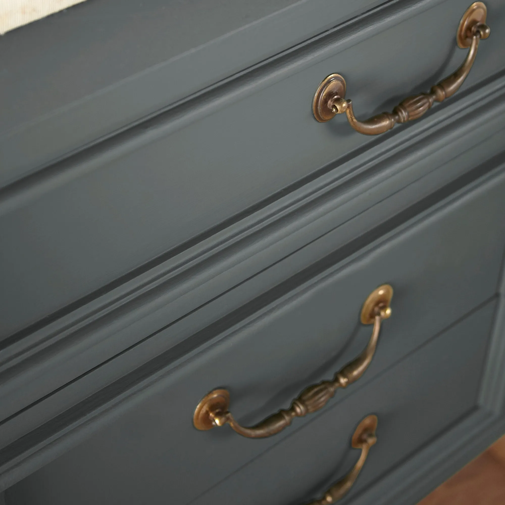 VND0188 Kilz - Masco Coatings Cottage Grove Green - Trim, Door, + Cabinetry Paint