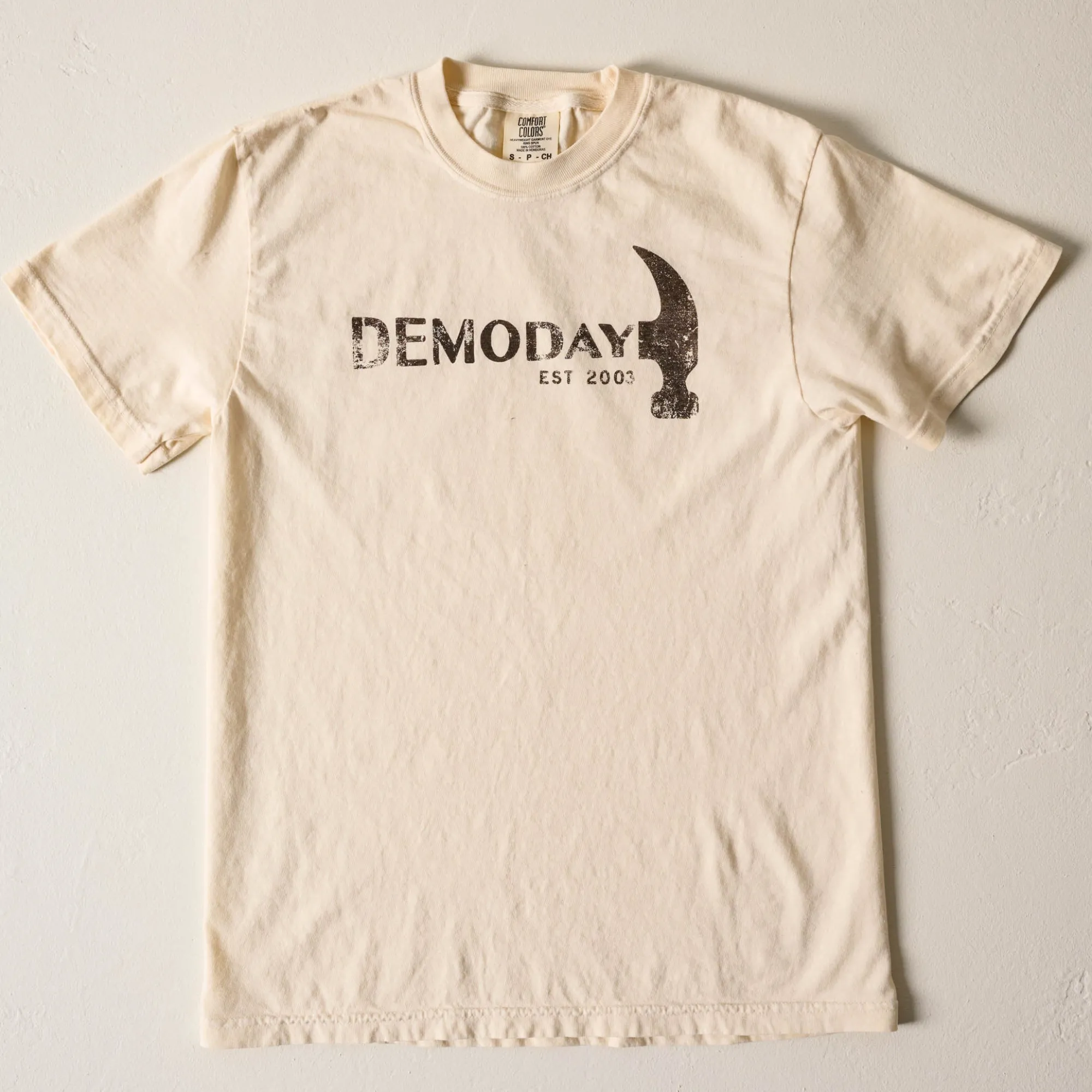 VND0179 Hole In The Roof Marketing Inc Demoday Hammer Ivory Shirt