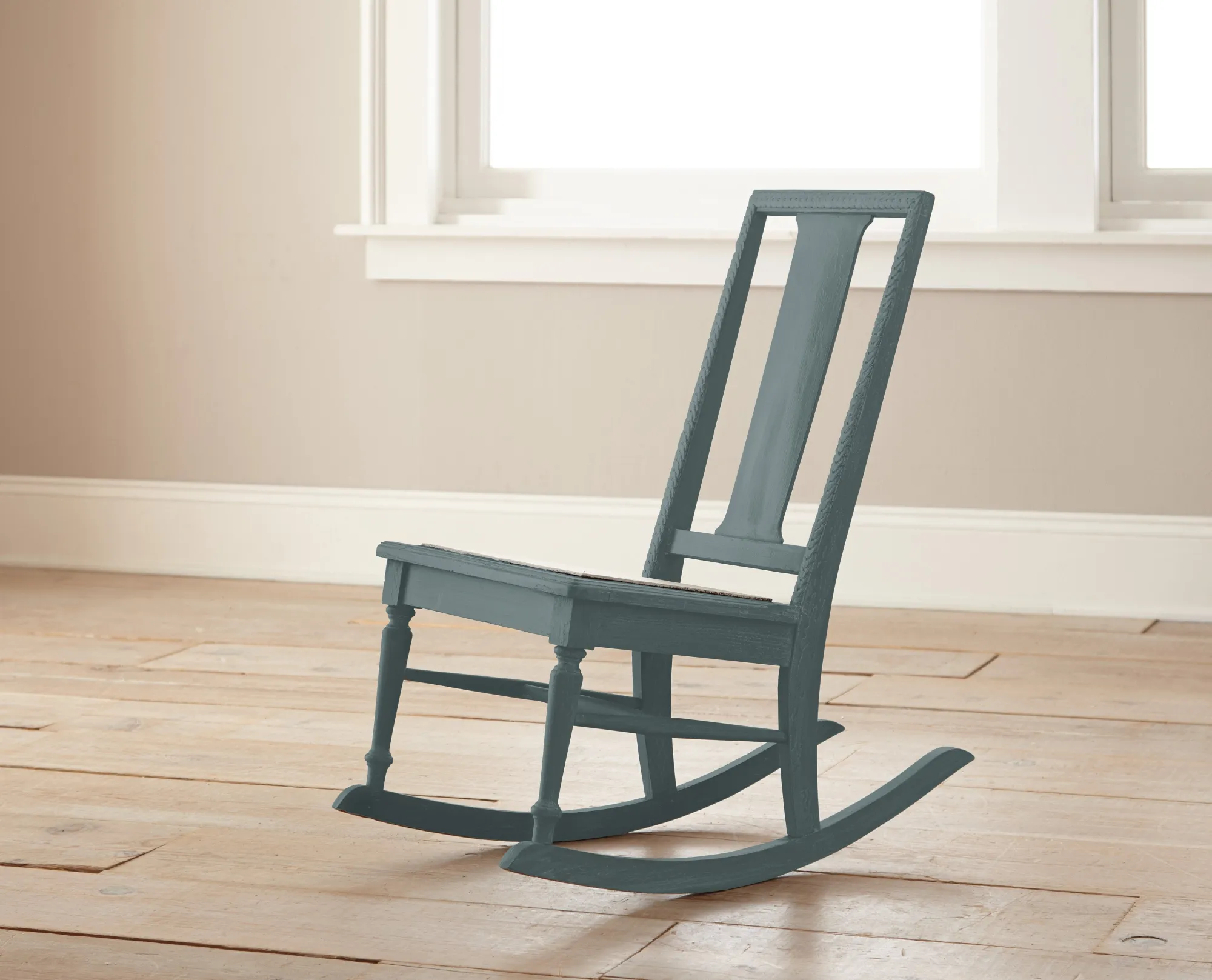 VND0188 Kilz - Masco Coatings Duke Gray - Chalk Style Paint