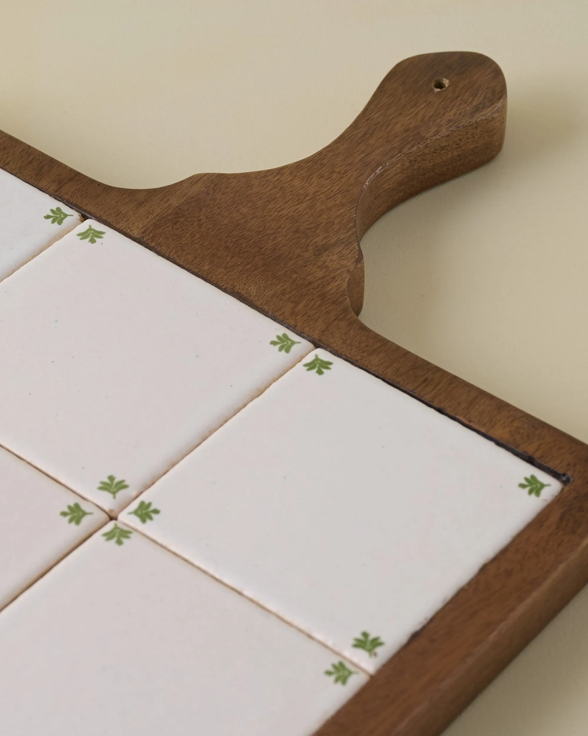 VND8329 Craftmachine India Pvt Ltd Dutch Printed Ceramic Serving Board
