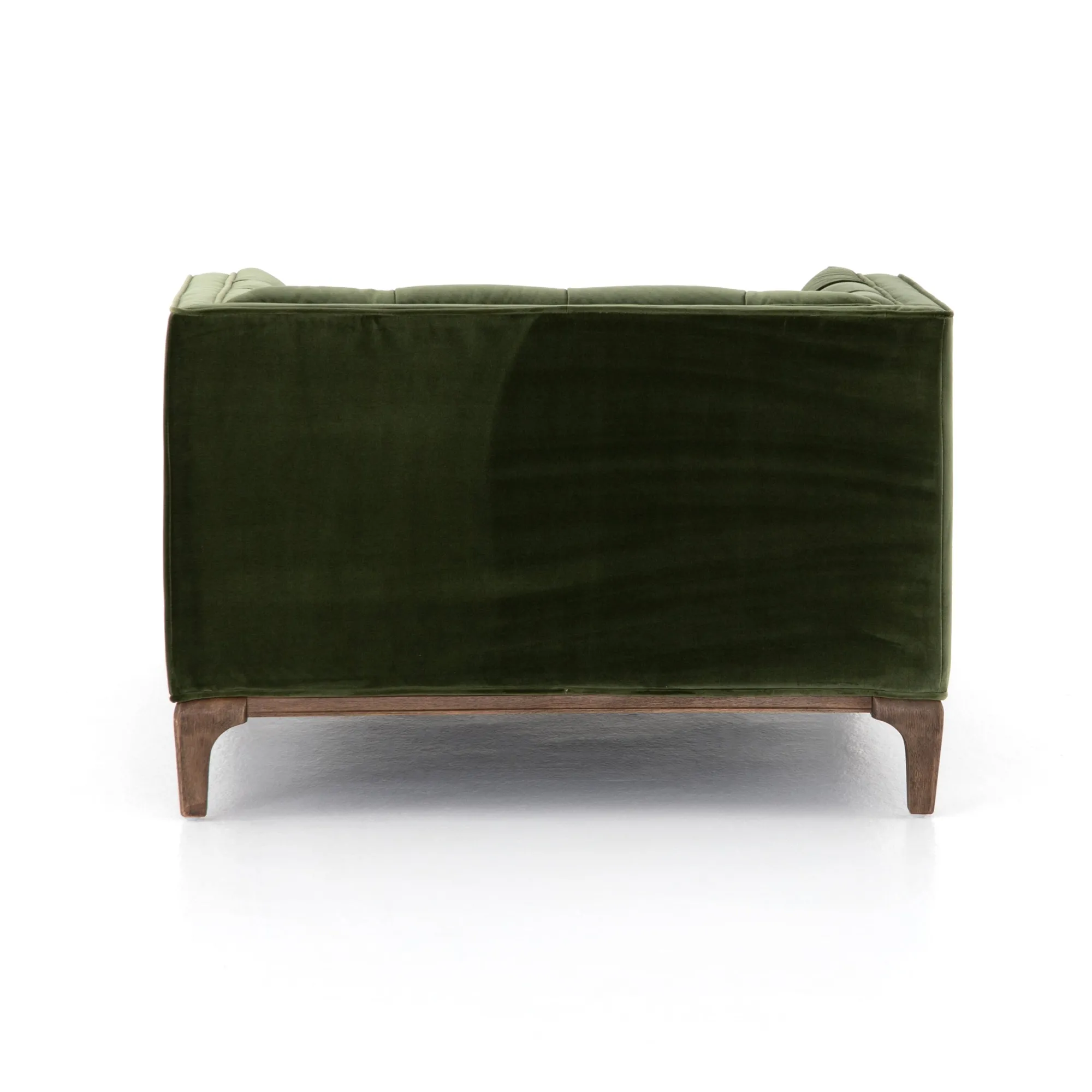 VND6200 Four Hands, LLC Elsie Chaise