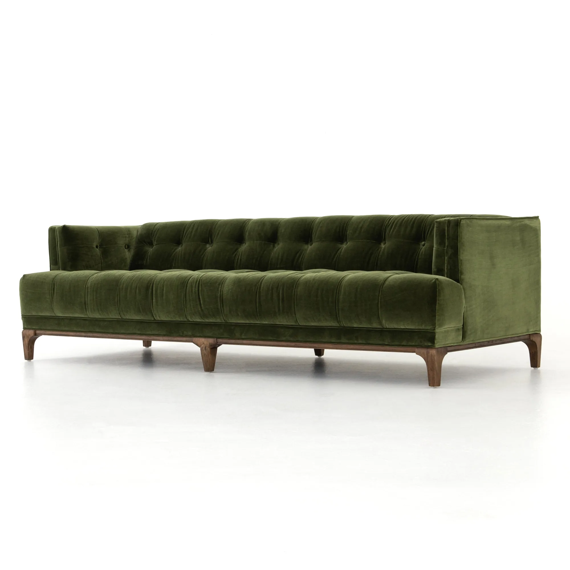 VND6200 Four Hands, LLC Elsie Sofa