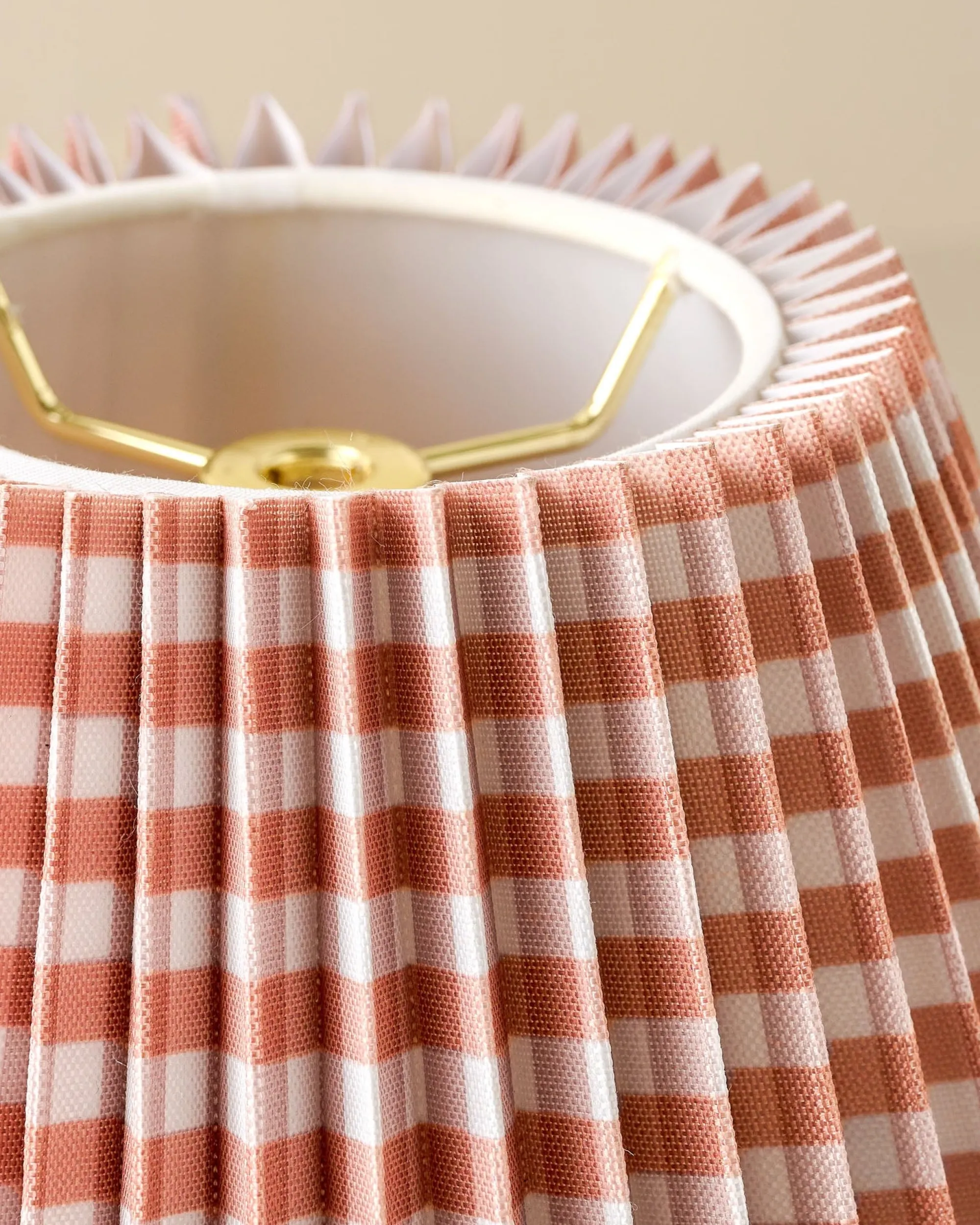 VND6475 StyleCraft Home Collection Farrah Table Lamp - Textured Cream