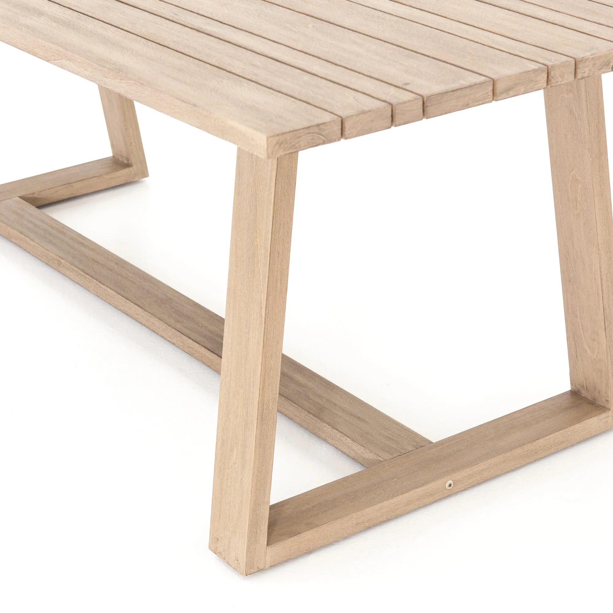 VND6200 Four Hands, LLC Fletcher Outdoor Dining Table