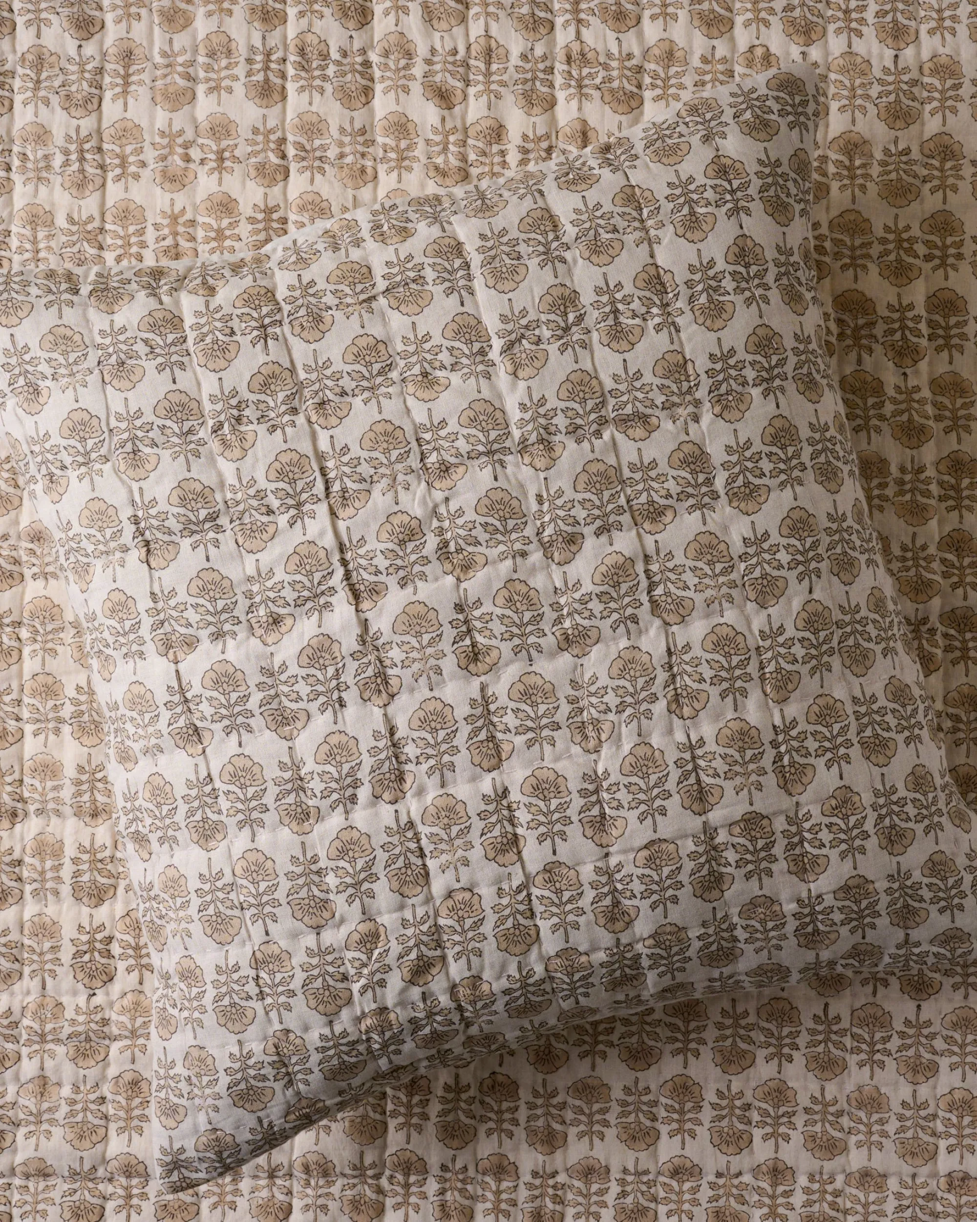 VND7018 Makerspalm, LLC Flora Block Print Pillow Sham - Natural