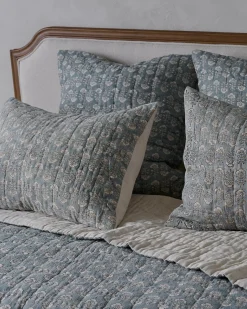 VND7018 Makerspalm, LLC Flora Block Print Pillow Sham - Silver Blue