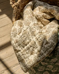 VND7018 Makerspalm, LLC Flora Block Print Quilt - Natural