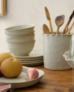 VND6562 Chaozhou Highland Crafts Company Ltd French Grey Ruffle Utensil Crock