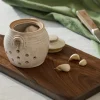 VND6562 Chaozhou Highland Crafts Company Ltd French White Garlic Keeper
