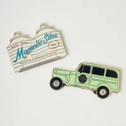 VND3322 Three Potato Four Green Jeep Colored Enamel Magnet