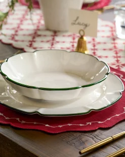 VND7817 FOXSTONE DEVELOPMENT CO.,LTD Green Luna Scalloped Pasta Bowl