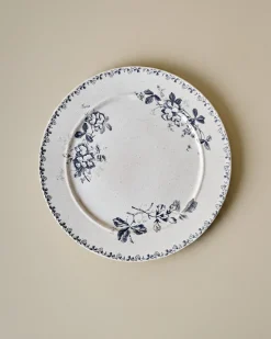 VND6562 Chaozhou Highland Crafts Company Ltd Heirloom Garden Navy Floral Plate
