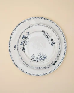 VND6562 Chaozhou Highland Crafts Company Ltd Heirloom Garden Navy Floral Plate
