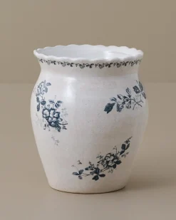 VND6562 Chaozhou Highland Crafts Company Ltd Heirloom Garden Navy Floral Vase