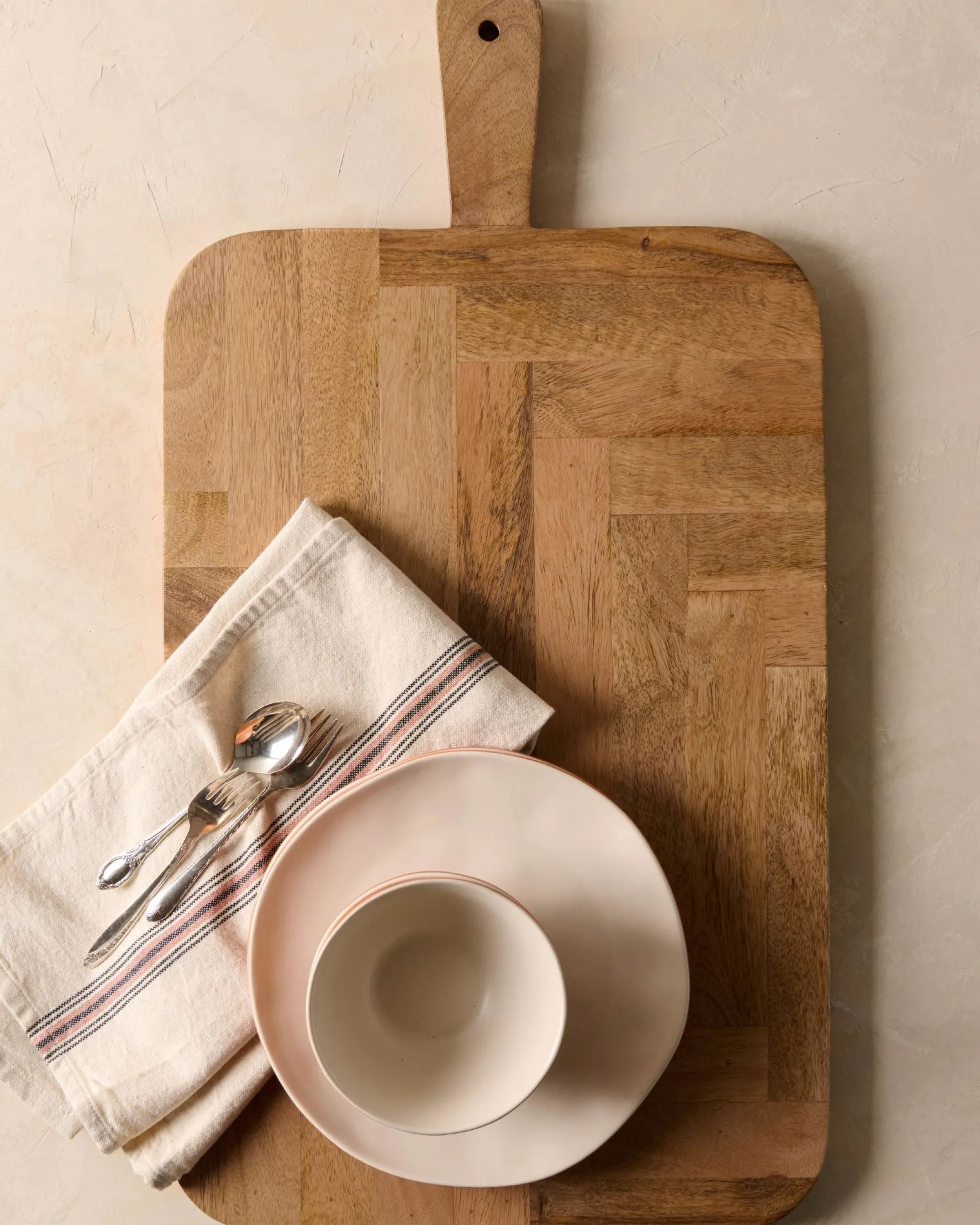 VND7974 Guru Creations Herringbone Serving Board