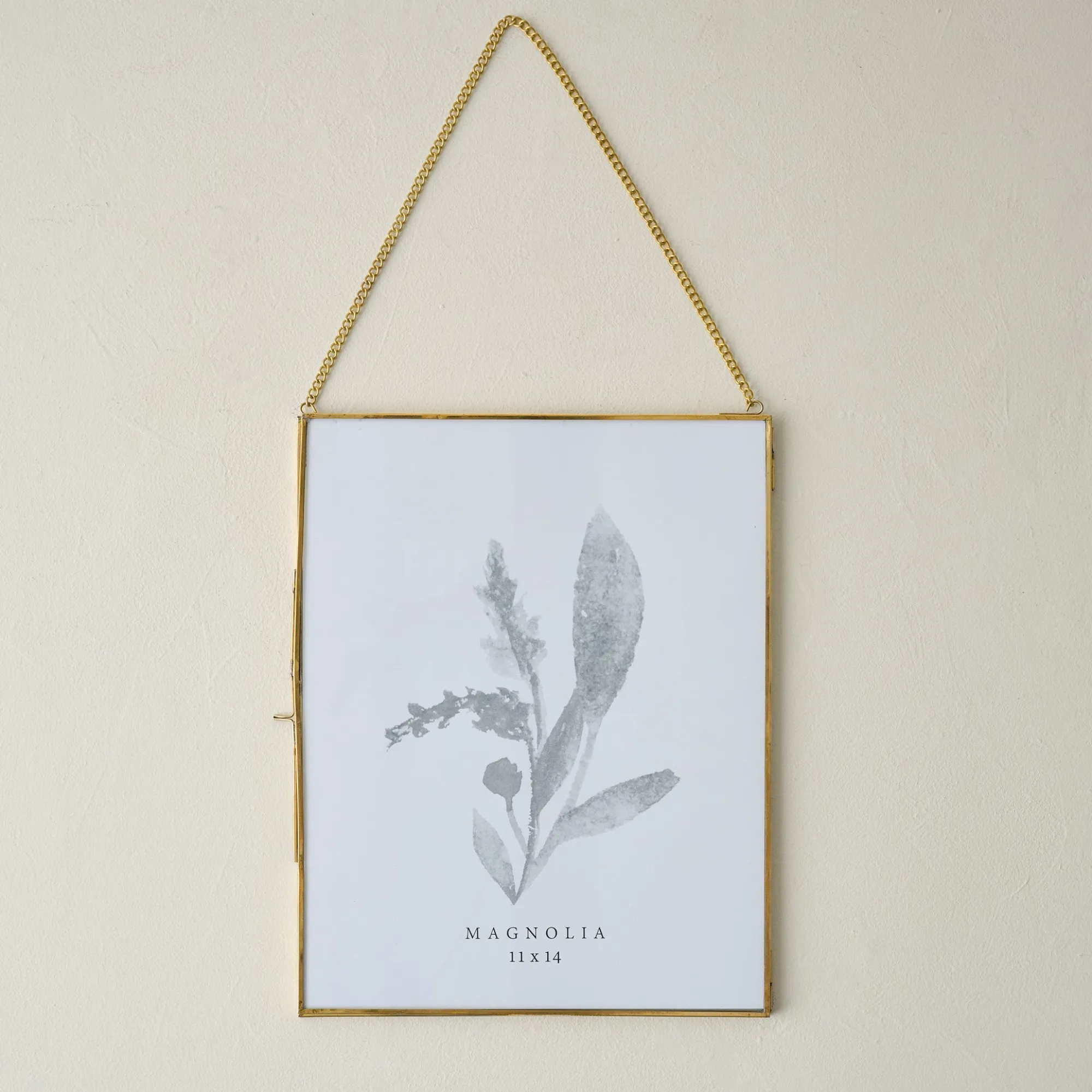 VND7371 True Home Decor Pvt Ltd Josie Hanging Brass Photo Frame