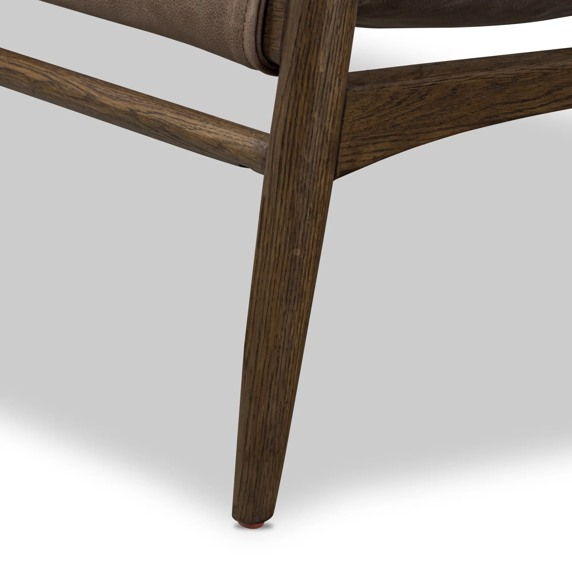 VND6200 Four Hands, LLC Kennedy Chair