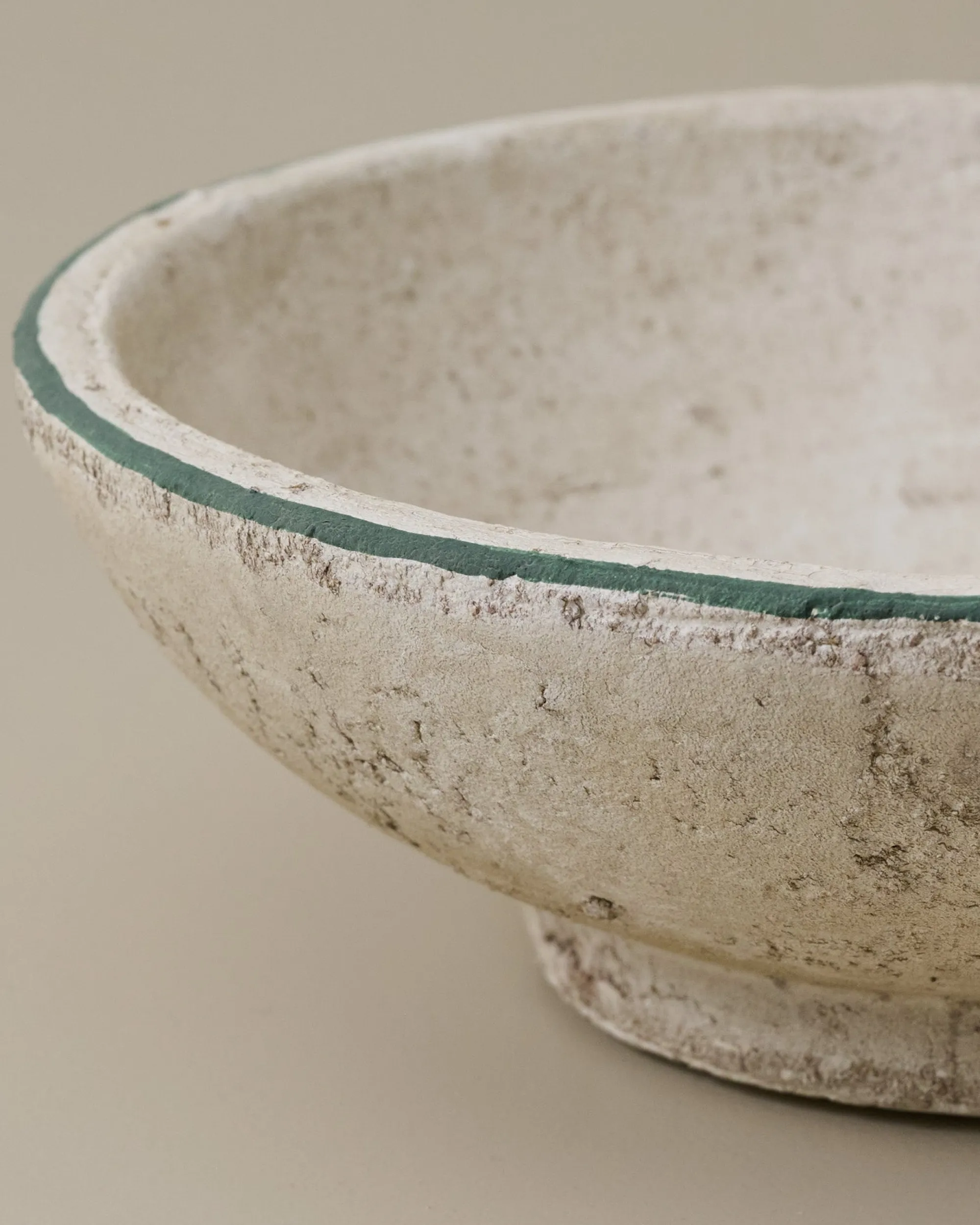 VND0092 Melrose International, LLC Lane Green Rimmed Decorative Bowl
