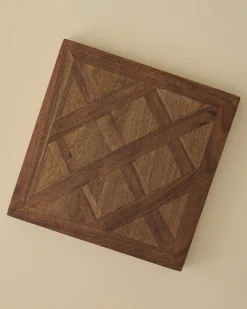 VND8122 R R INDUSTRIES Lattice Two-Tone Wood Trivet
