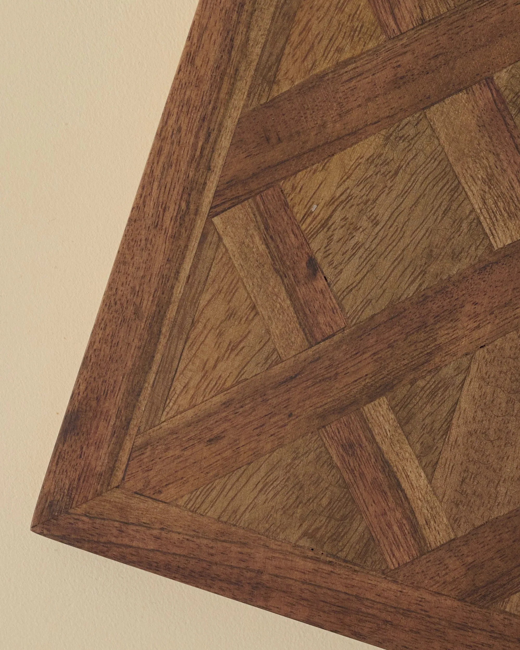 VND8122 R R INDUSTRIES Lattice Two-Tone Wood Trivet