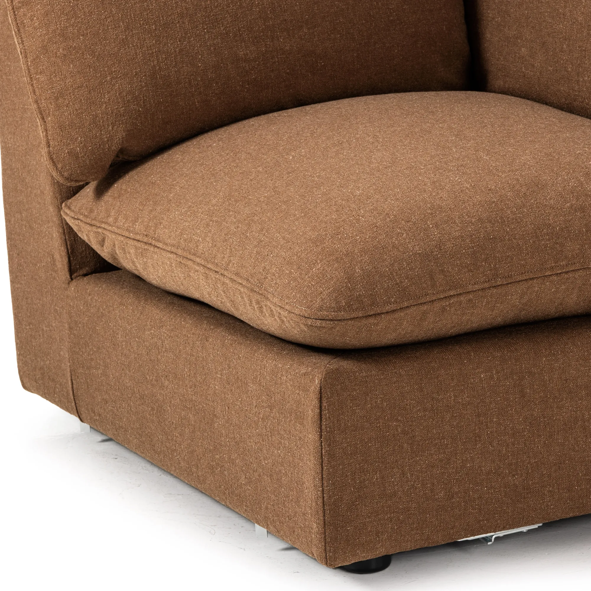 VND6200 Four Hands, LLC Laura Modular Sectional