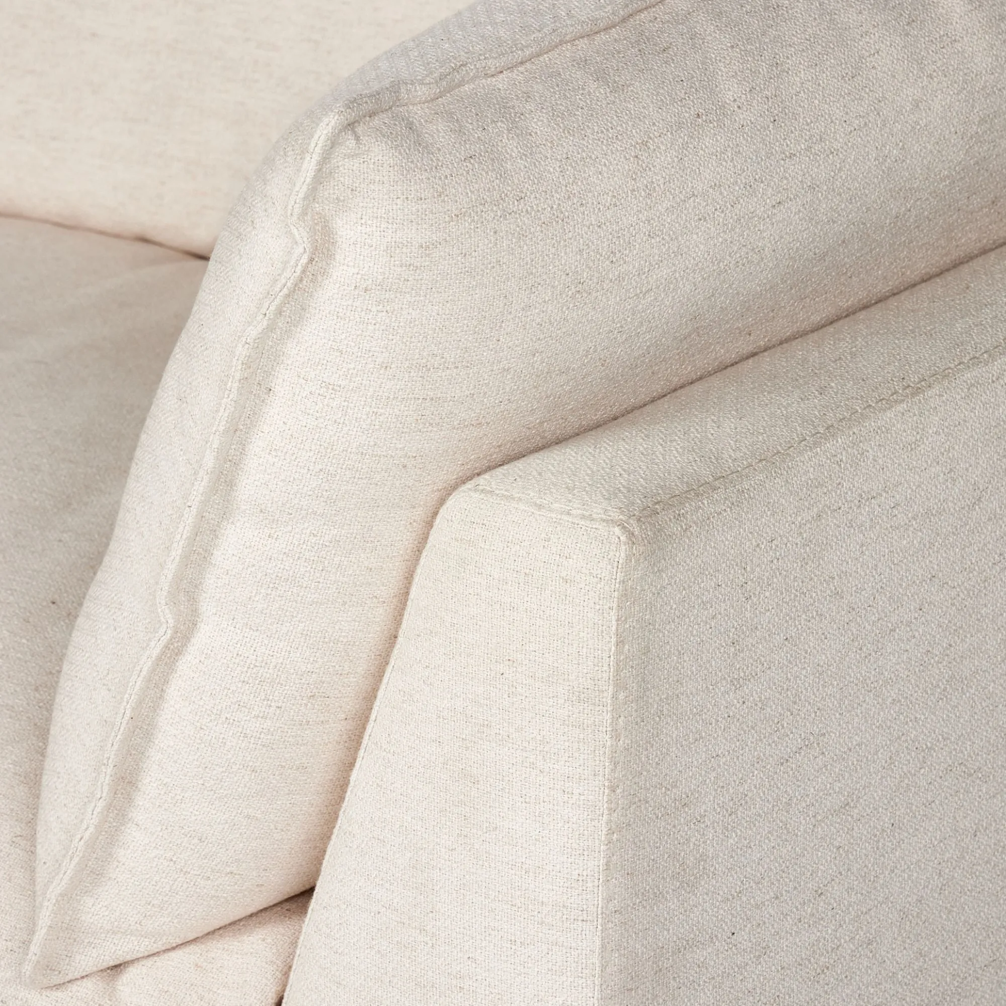 VND6200 Four Hands, LLC Luca Sofa