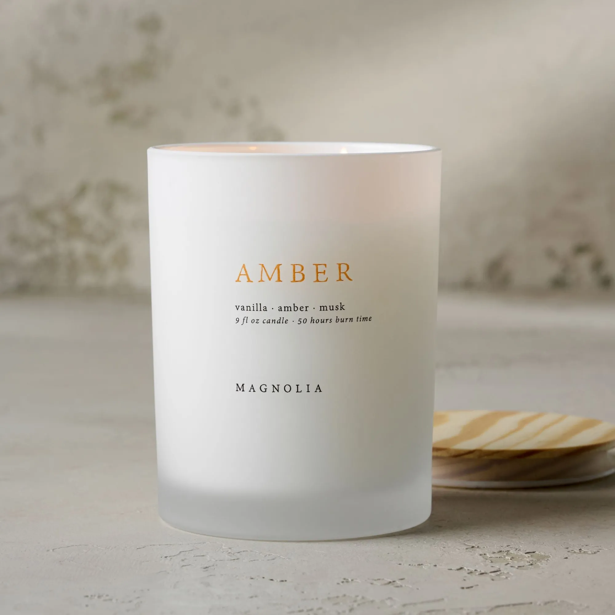 VND0040 Couture Brands LLC Magnolia Amber Candle