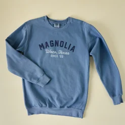VND0179 Hole In The Roof Marketing Inc Magnolia Arched Blue Sweatshirt