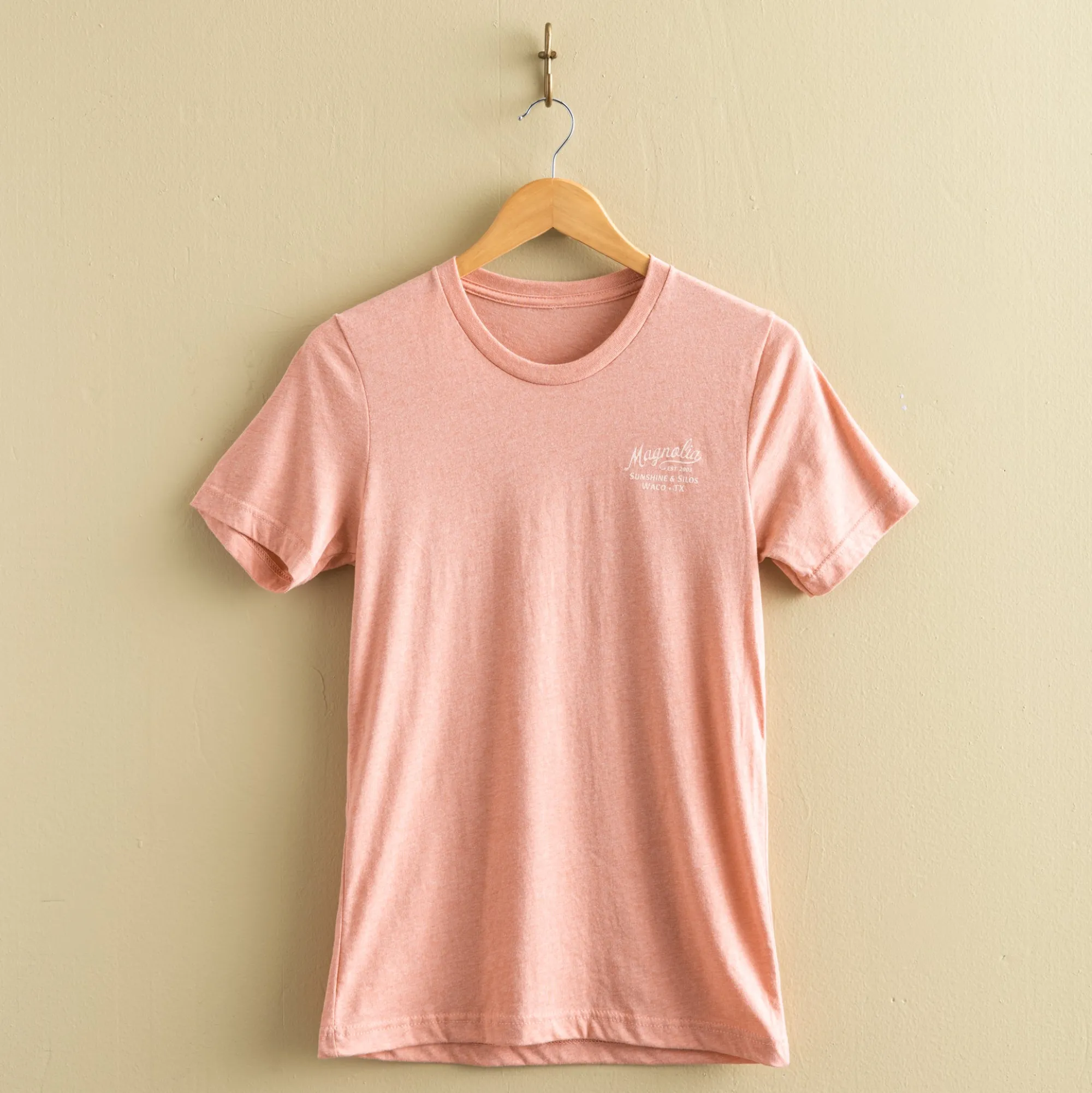 VND0179 Hole In The Roof Marketing Inc Magnolia Cora Script Shirt