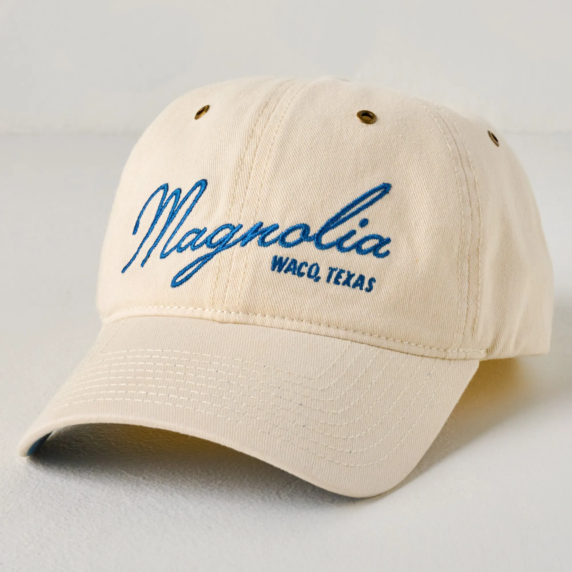 Magnolia Cream Hat and Sage 32oz Traveler Bundle