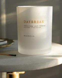 VND0040 Couture Brands LLC Magnolia Daybreak Candle
