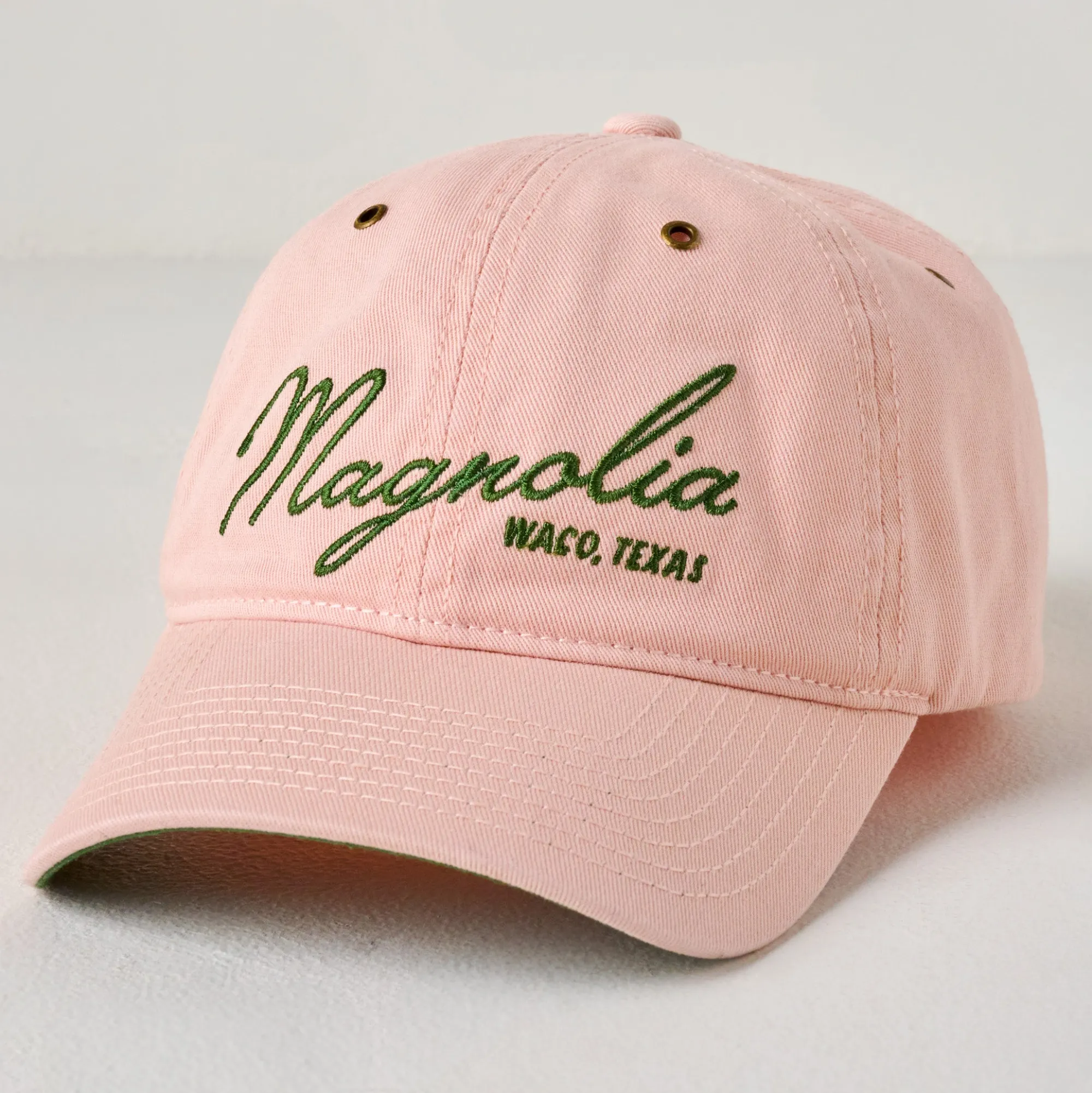 VND5970 Concept One Accessories Magnolia Embroidered Script Blush Hat