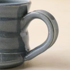 VND0162 Black Oak Art Magnolia Established Mug - Blue